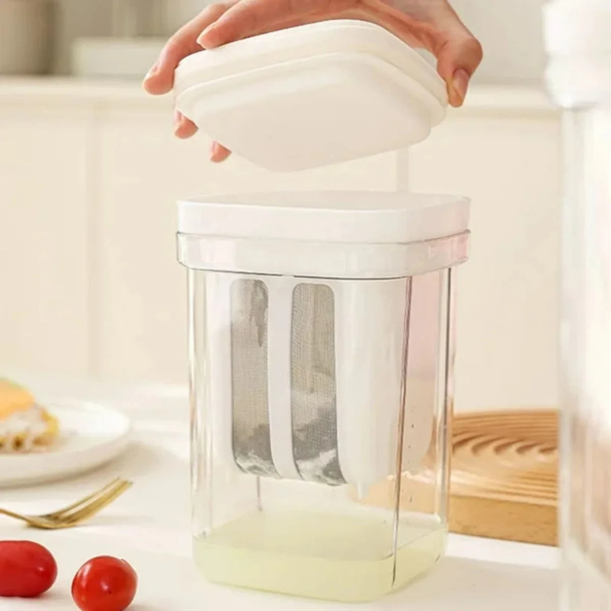 Tekzox Greek Yogurt Strainer Cup – Food-Grade Whey Separator with Lid, 1100ml